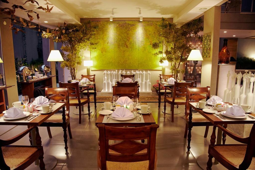 Bumi Semilir Art And Boutique Hotel Cihanjuang Buitenkant foto