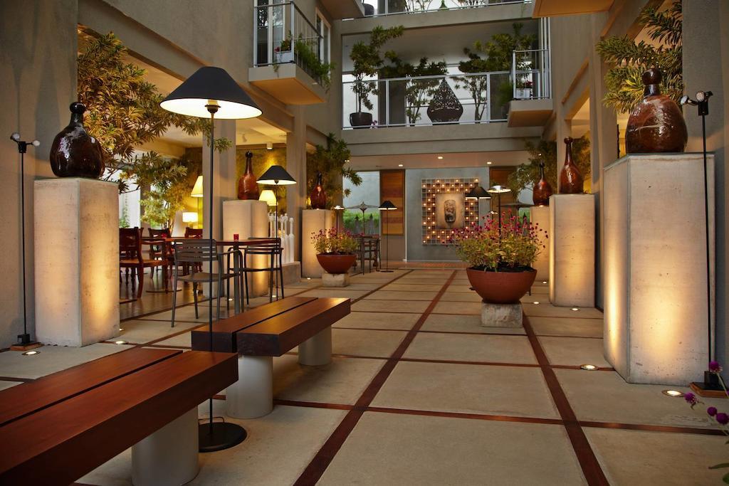 Bumi Semilir Art And Boutique Hotel Cihanjuang Buitenkant foto