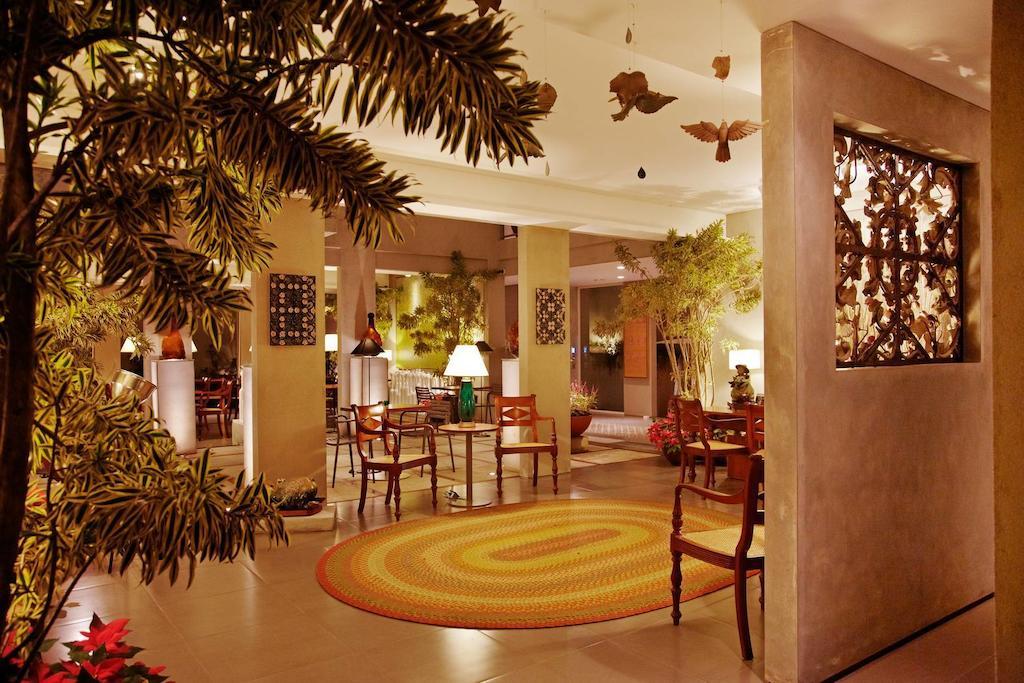 Bumi Semilir Art And Boutique Hotel Cihanjuang Buitenkant foto