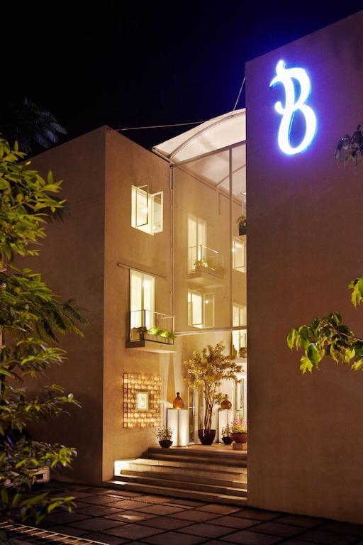 Bumi Semilir Art And Boutique Hotel Cihanjuang Buitenkant foto